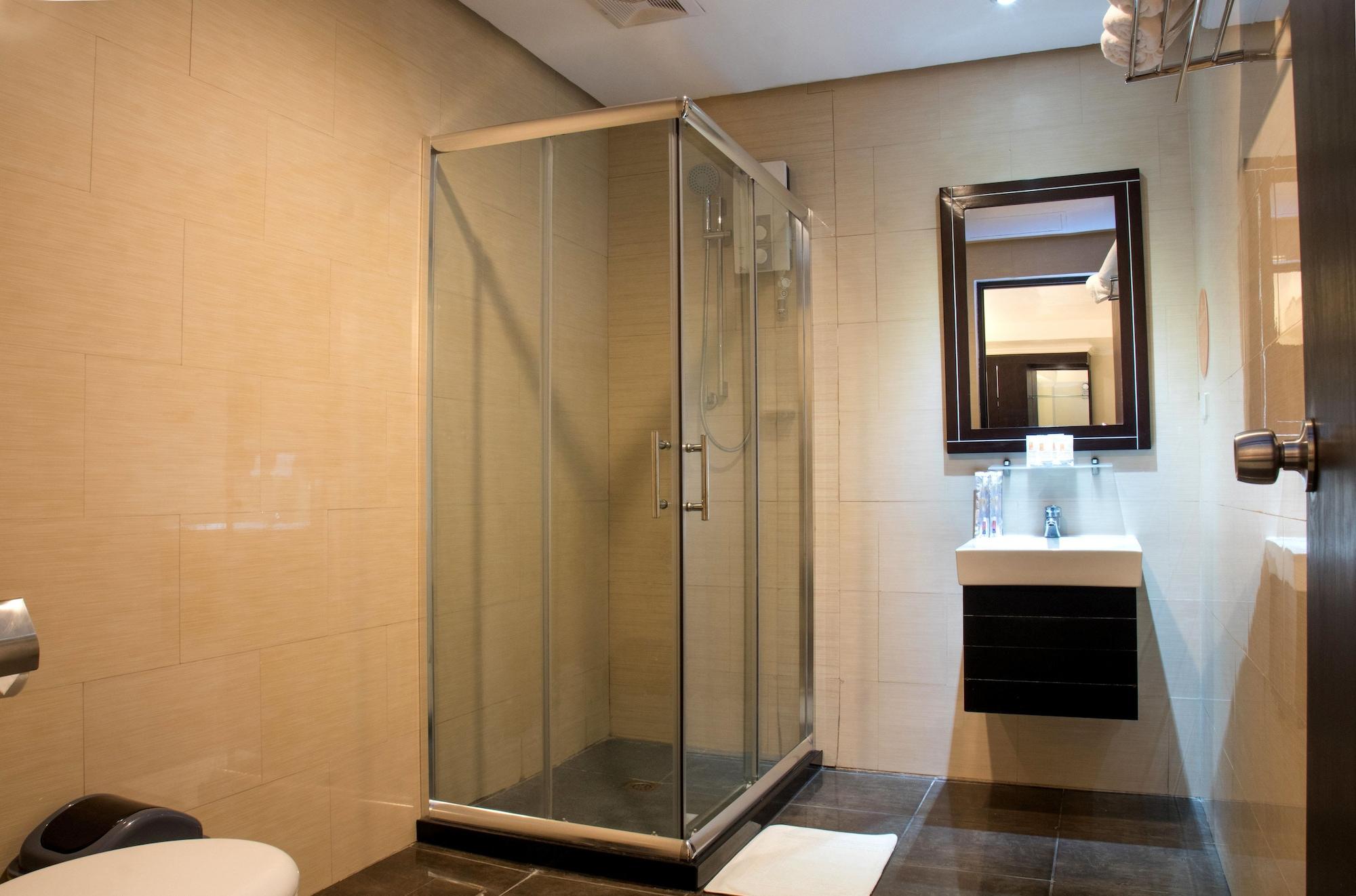 M Citi Suites Cebu Dış mekan fotoğraf