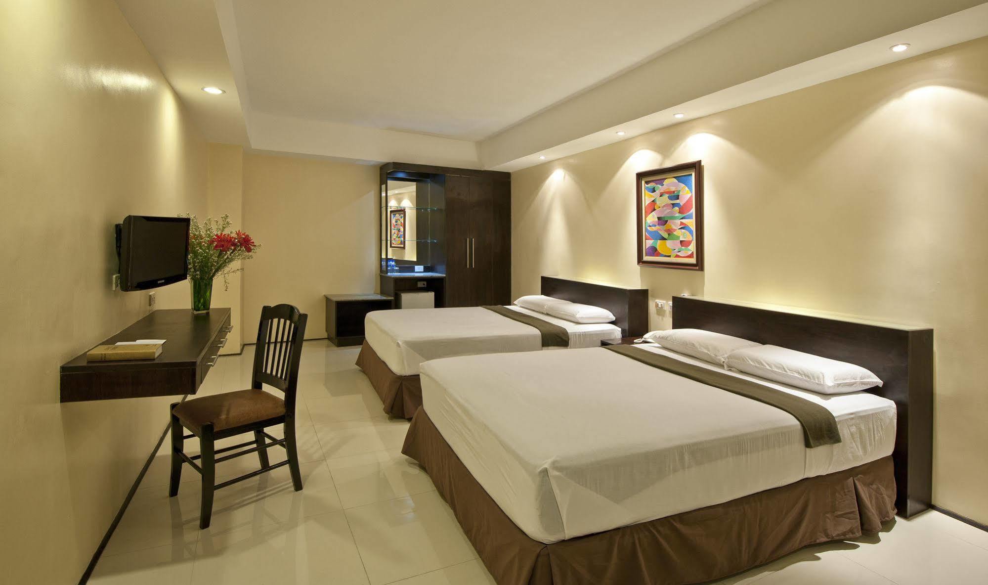 M Citi Suites Cebu Dış mekan fotoğraf