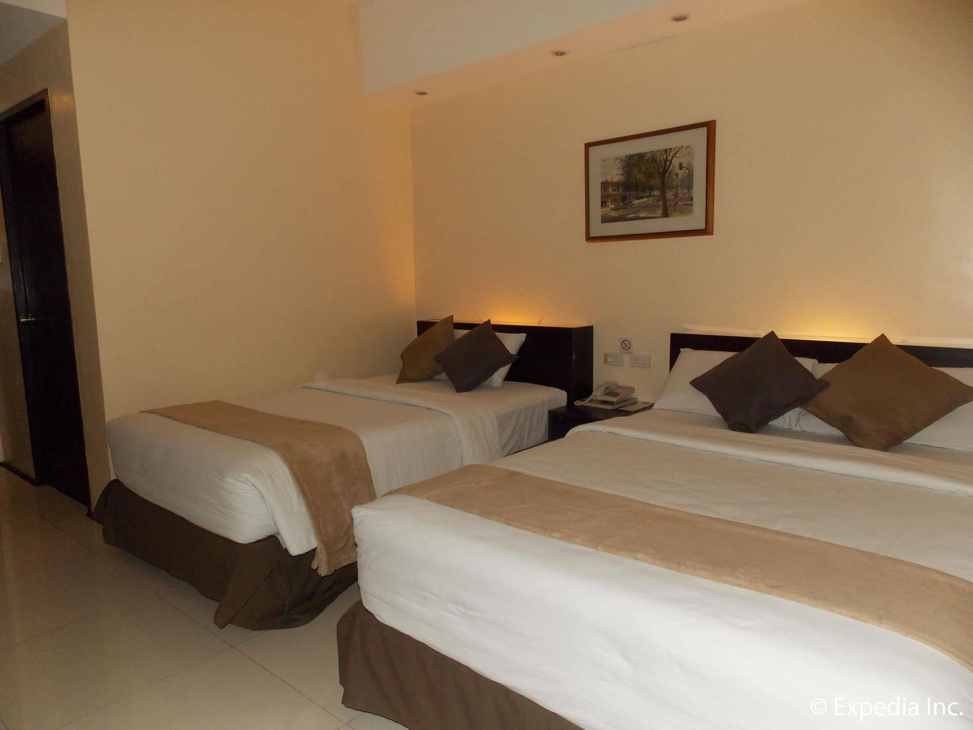 M Citi Suites Cebu Dış mekan fotoğraf